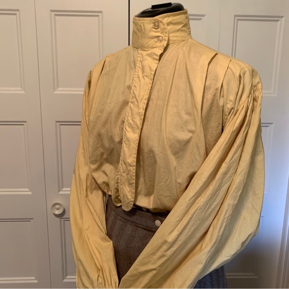 Vintage button up shirt - Picture 5 of 11